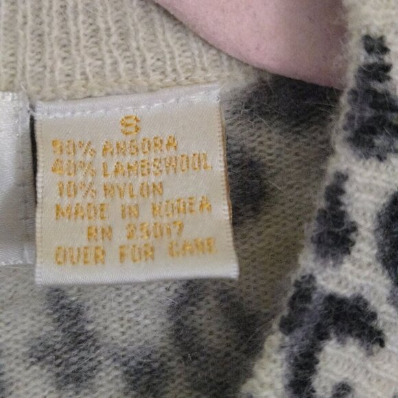 Tally Ho Vintage Snow Leopard Angora Lambswool Blend Cardigan Sweater Size 8 - Picture 5 of 5